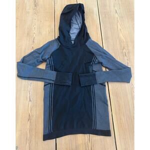 Athleta Black Gray Hooded‎ Long Sleeve Shirt Small